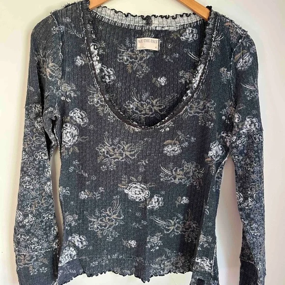 Free People We The Free Sz M Floral Shirt - Picture 1 of 3